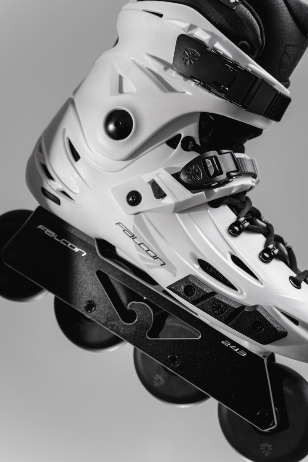 Flying Eagle F6 Falcon Bro  Inline Skates - Image 13